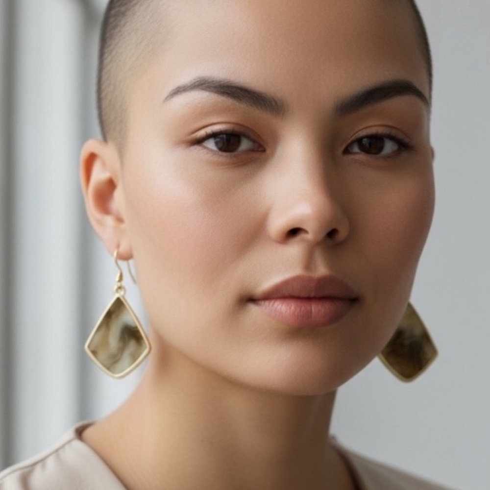 Jasmine Lane Jewelry Co Reversible Tear Drop Tortoise Earrings Dangle
